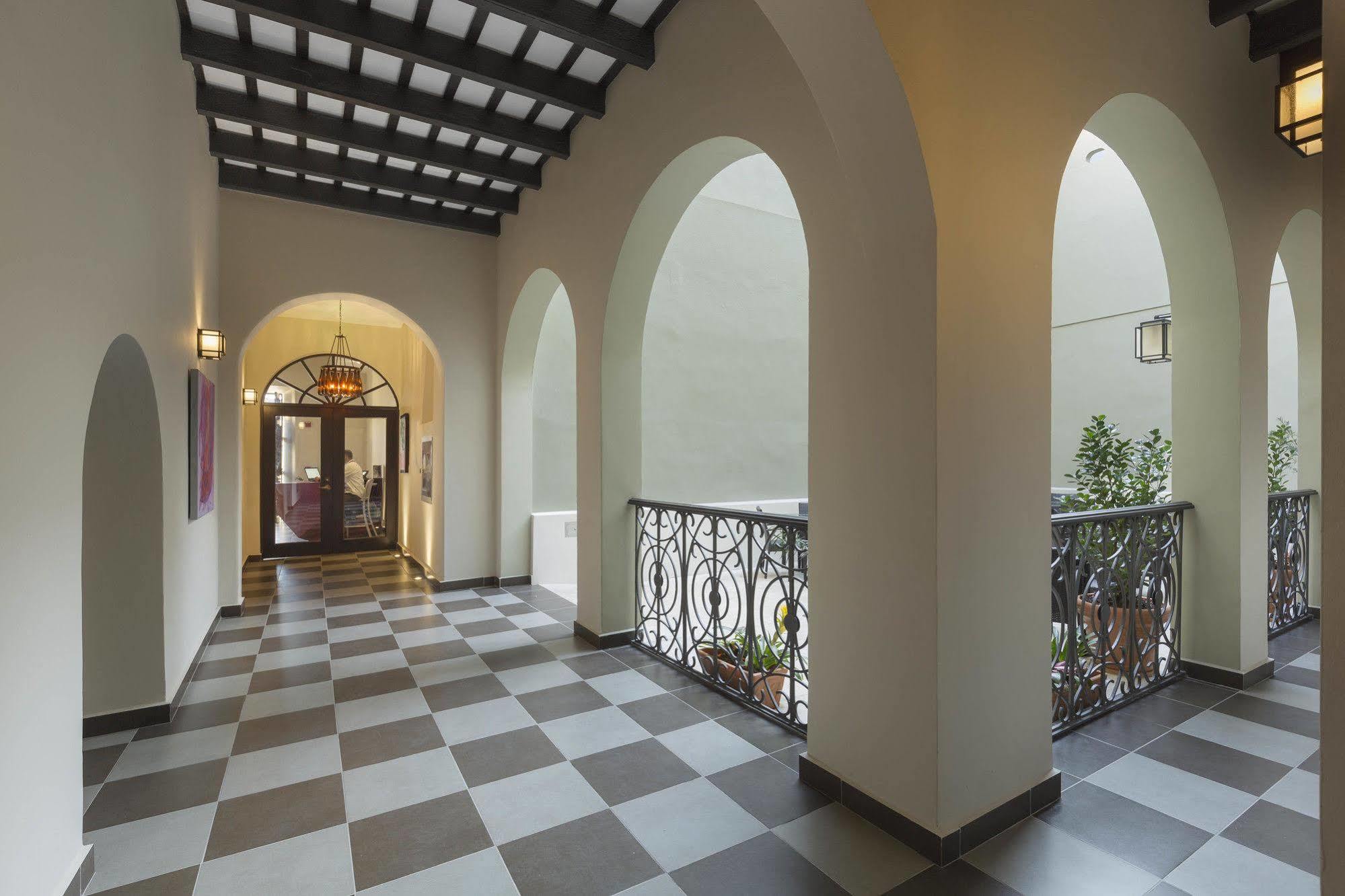 Decanter Hotel Сан-Хуан Екстер'єр фото